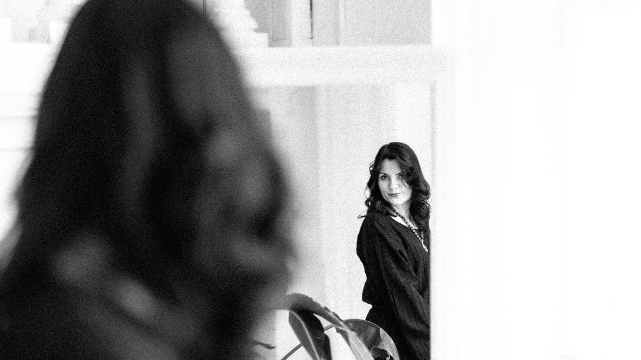 SesjaMilk-00659-20230325-12-12-02_r5_Red